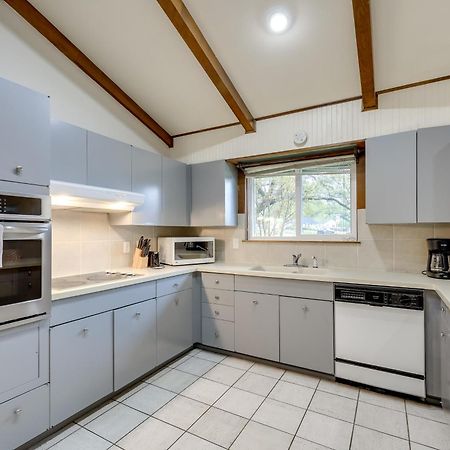 Charming San Antonio Abode About 10 Mi To River Walk! Экстерьер фото
