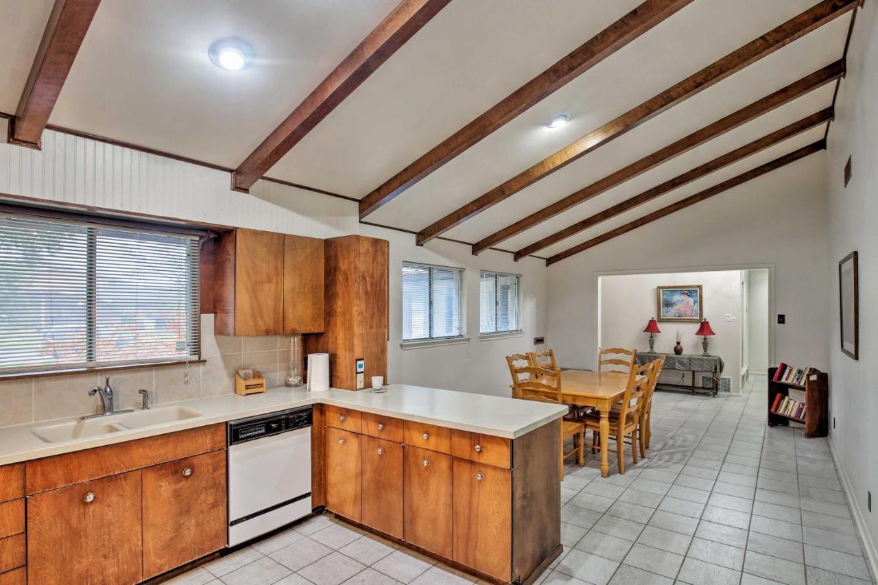 Charming San Antonio Abode About 10 Mi To River Walk! Экстерьер фото